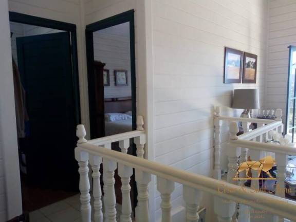 Imagem Casa com 3 Quartos para Temporada, 180 m² em Jaguaribe - Campos Do Jordão Imagem Casa com 3 Quartos para Temporada, 180 m² em Jaguaribe - Campos Do Jordão