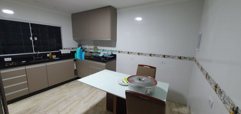 Imagem Casa com 5 Quartos para Alugar ou Temporada, em Centro - Itanhaém Imagem Casa com 5 Quartos para Alugar ou Temporada, em Centro - Itanhaém