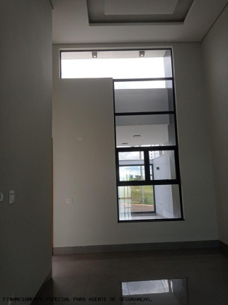 Imagem Imóvel com 3 Quartos à Venda, 150 m² em Jardim Imperial - Sarandi