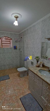 Imagem Casa com 3 Quartos à Venda, 265 m² em Centro - Pouso Alegre Imagem Casa com 3 Quartos à Venda, 265 m² em Centro - Pouso Alegre
