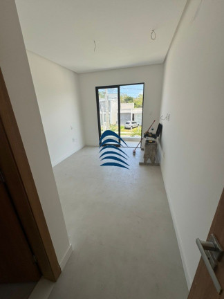 Imagem Imóvel com 4 Quartos à Venda, 220 m² em Abrantes - Camacari
