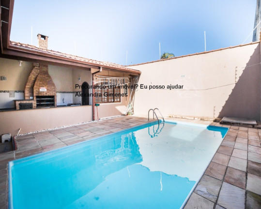 Casa com 4 Quartos à Venda, 230 m² em Centro - Caraguatatuba