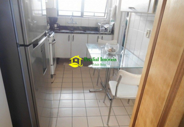 Imagem Apartamento com 2 Quartos à Venda, 127 m² em Centro Histórico - Porto Alegre Imagem Apartamento com 2 Quartos à Venda, 127 m² em Centro Histórico - Porto Alegre
