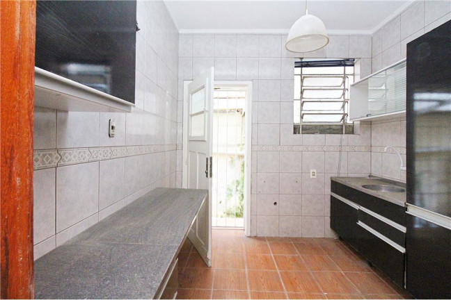 Imagem Imóvel com 3 Quartos à Venda,  em Petrópolis - Porto Alegre