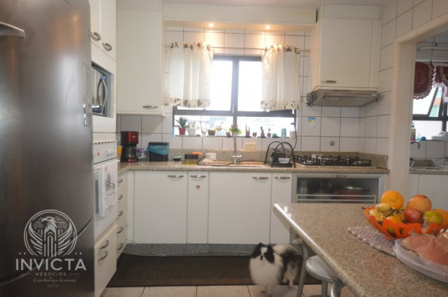 Imagem Apartamento com 3 Quartos à Venda, 228 m² em Centro - Balneário Camboriú Imagem Apartamento com 3 Quartos à Venda, 228 m² em Centro - Balneário Camboriú