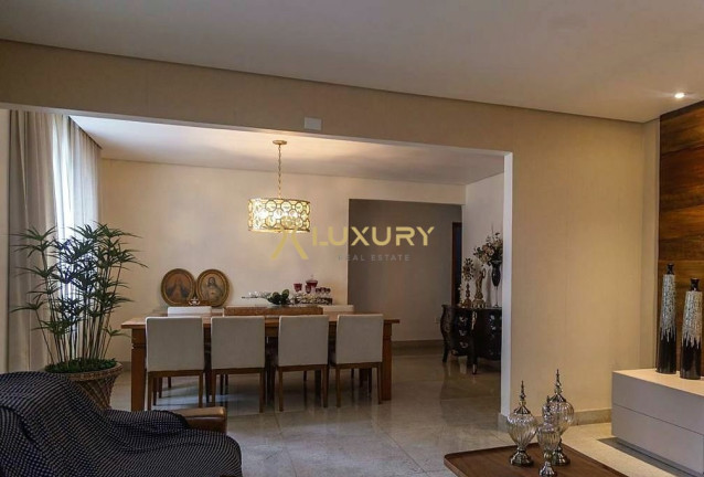Imagem Imóvel com 4 Quartos à Venda, 180 m² em Santo Antônio - Belo Horizonte