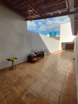 Imagem Casa com 4 Quartos à Venda, 200 m² em Brasil - Vitória Da Conquista