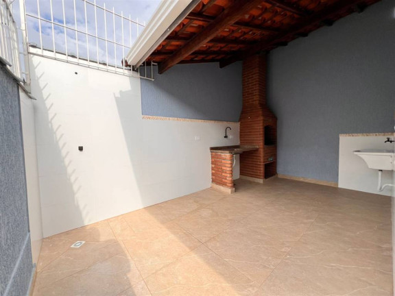 Imagem Casa com 2 Quartos à Venda, em Imperador - Praia Grande Imagem Casa com 2 Quartos à Venda, em Imperador - Praia Grande