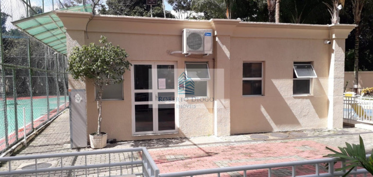 Imagem Imóvel com 2 Quartos à Venda, 50 m² em Camorim - Rio De Janeiro