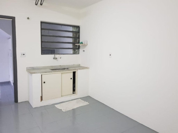 Imagem Casa com 11 Quartos à Venda, 253 m² em Socorro - São Paulo Imagem Casa com 11 Quartos à Venda, 253 m² em Socorro - São Paulo
