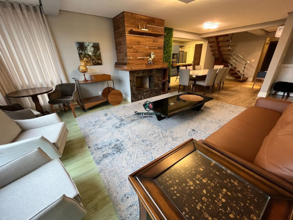 Imagem Apartamento com 4 Quartos à Venda, 310 m² em Centro - Gramado Imagem Apartamento com 4 Quartos à Venda, 310 m² em Centro - Gramado