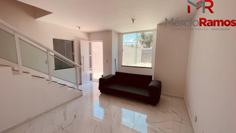 Imagem Casa com 4 Quartos à Venda, 116 m² em Centro - Eusébio