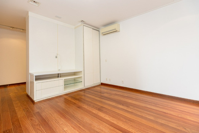 Imagem Apartamento com 3 Quartos à Venda, 190 m² em Jardim Paulista - São Paulo Imagem Apartamento com 3 Quartos à Venda, 190 m² em Jardim Paulista - São Paulo