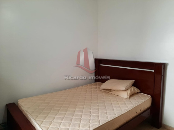 Imagem Imóvel com 4 Quartos à Venda, 120 m²