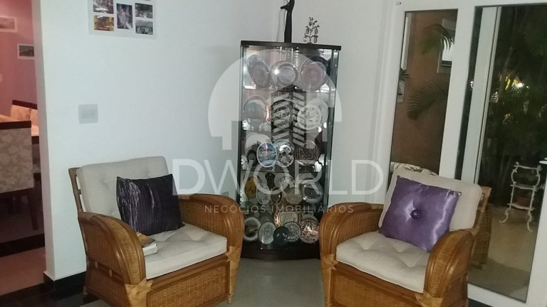 Imagem Casa com 5 Quartos à Venda, 325 m² em Curitibanos - Bragança Paulista Imagem Casa com 5 Quartos à Venda, 325 m² em Curitibanos - Bragança Paulista