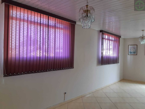 Imagem Casa com 3 Quartos à Venda, 180 m² em Uvaranas - Ponta Grossa