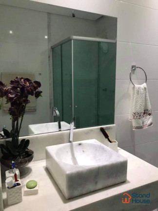 Imagem Casa com 3 Quartos à Venda, 207 m² em Conceição - Feira De Santana Imagem Casa com 3 Quartos à Venda, 207 m² em Conceição - Feira De Santana