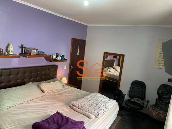 Imagem Sobrado com 3 Quartos à Venda, 280 m² em Jardim Marek - Santo André Imagem Sobrado com 3 Quartos à Venda, 280 m² em Jardim Marek - Santo André