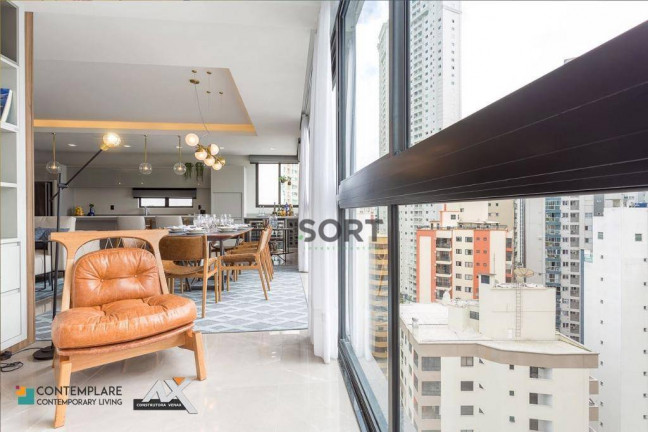 Imagem Apartamento com 3 Quartos à Venda, 151 m² em Centro - Balneário Camboriú Imagem Apartamento com 3 Quartos à Venda, 151 m² em Centro - Balneário Camboriú