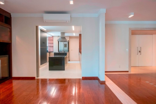Imagem Imóvel com 3 Quartos à Venda, 306 m² em Jardim Paulistano - São Paulo