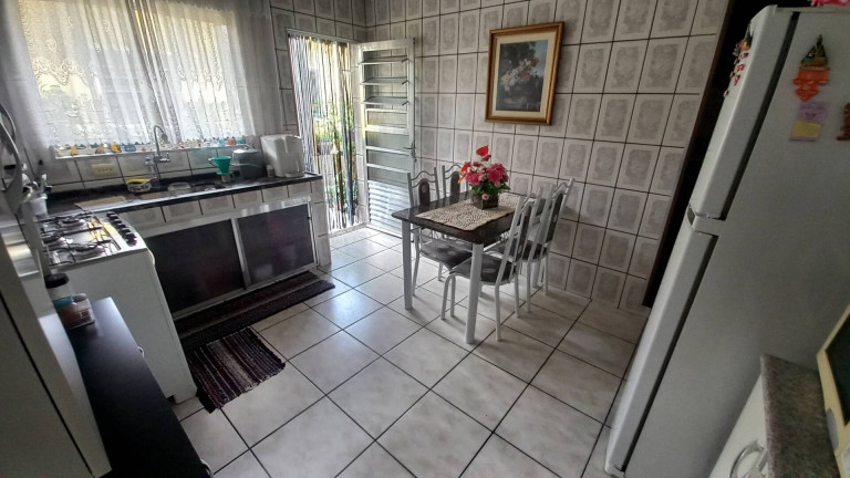 Imagem Sobrado com 7 Quartos à Venda, 258 m² em Jardim São João (são Rafael) - São Paulo Imagem Sobrado com 7 Quartos à Venda, 258 m² em Jardim São João (são Rafael) - São Paulo