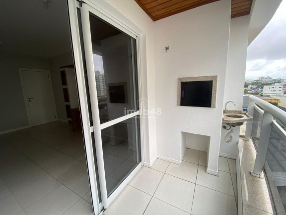 Imagem Apartamento com 2 Quartos à Venda, 63 m² em Barreiros - São José