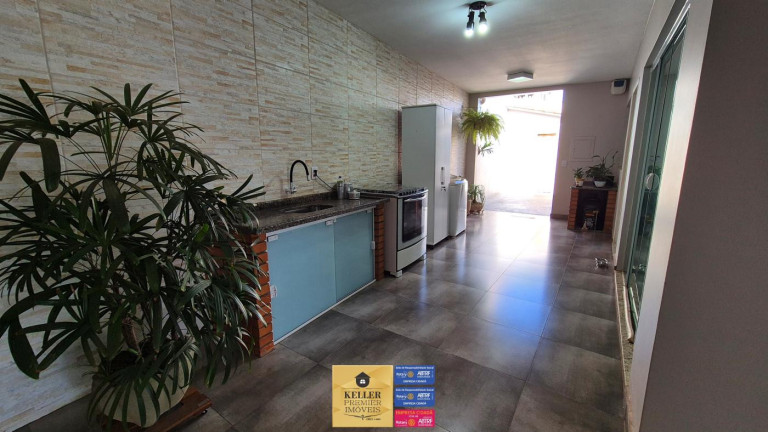 Imagem Casa com 2 Quartos à Venda, 147 m² em Jardim Bourbon - Foz Do Iguaçu Imagem Casa com 2 Quartos à Venda, 147 m² em Jardim Bourbon - Foz Do Iguaçu