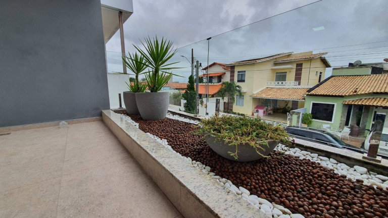 Imagem Casa com 5 Quartos à Venda, 225 m² em Atalaia - Aracaju Imagem Casa com 5 Quartos à Venda, 225 m² em Atalaia - Aracaju
