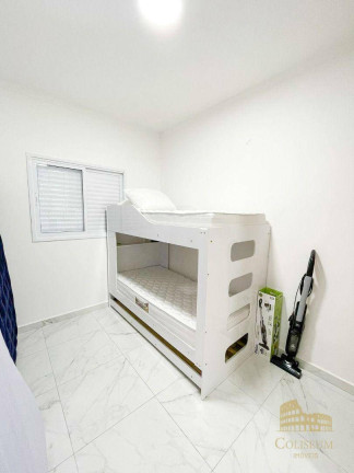 Imagem Apartamento com 2 Quartos à Venda, 70 m² em Vilamar - Praia Grande