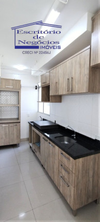 Imagem Imóvel com 2 Quartos à Venda, 40 m² em Cavalhada - Porto Alegre