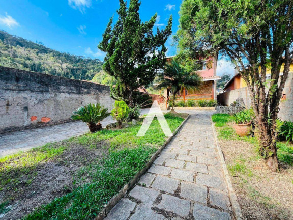 Imagem Casa com 4 Quartos à Venda, 398 m² em Vale Do Paraíso - Teresópolis