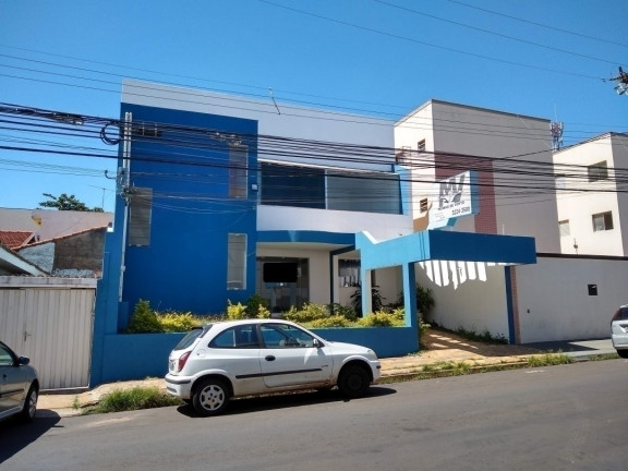 Sala Comercial à Venda, 760 m² em Vila Cardia - Bauru