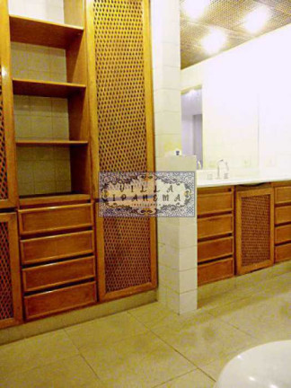 Imagem Apartamento com 4 Quartos à Venda, 270 m² em Copacabana - Rio De Janeiro Imagem Apartamento com 4 Quartos à Venda, 270 m² em Copacabana - Rio De Janeiro