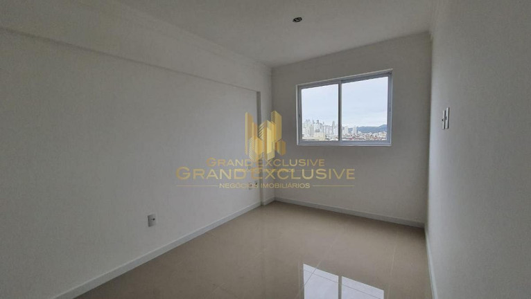 Imagem Apartamento com 3 Quartos à Venda, 77 m² em Centro - Balneário Camboriú Imagem Apartamento com 3 Quartos à Venda, 77 m² em Centro - Balneário Camboriú