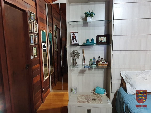 Imagem Casa com 4 Quartos à Venda,  em Lagoa Da Conceição - Florianópolis