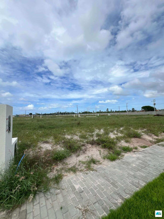 Imagem Casa de Condomínio com 2 Quartos à Venda, 242 m²