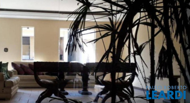 Imagem Sobrado com 5 Quartos à Venda, 483 m² em Campestre - Santo André Imagem Sobrado com 5 Quartos à Venda, 483 m² em Campestre - Santo André