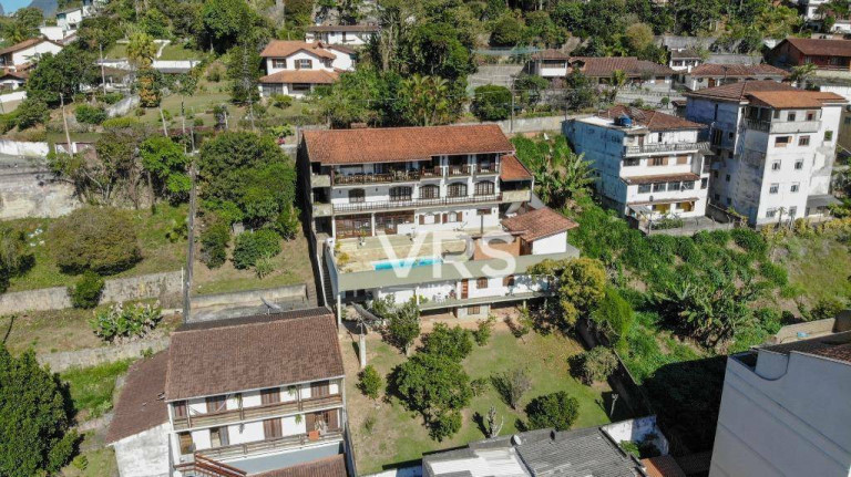 Imagem Casa com 6 Quartos à Venda, 700 m² em Tijuca - Teresópolis
