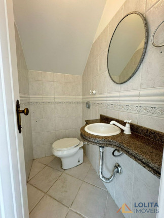 Imagem Casa com 5 Quartos à Venda, 220 m² em Balneário Estreito - Florianópolis Imagem Casa com 5 Quartos à Venda, 220 m² em Balneário Estreito - Florianópolis