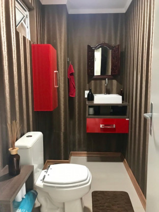 Imagem Imóvel com 3 Quartos à Venda, 30 m² em Alto Petrópolis - Porto Alegre Imagem Imóvel com 3 Quartos à Venda, 30 m² em Alto Petrópolis - Porto Alegre