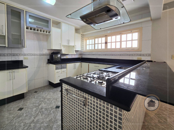 Imagem Casa com 3 Quartos à Venda, 212 m² em Jardim Flor Da Montanha - Guarulhos Imagem Casa com 3 Quartos à Venda, 212 m² em Jardim Flor Da Montanha - Guarulhos