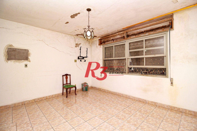Imagem Sobrado com 4 Quartos à Venda, 254 m² em Marapé - Santos