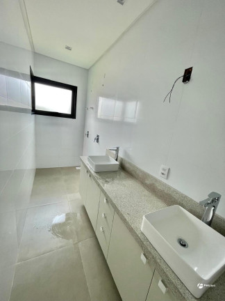 Imagem Casa de Condomínio com 4 Quartos à Venda, 170 m² em Arroio Teixeira - Capão Da Canoa