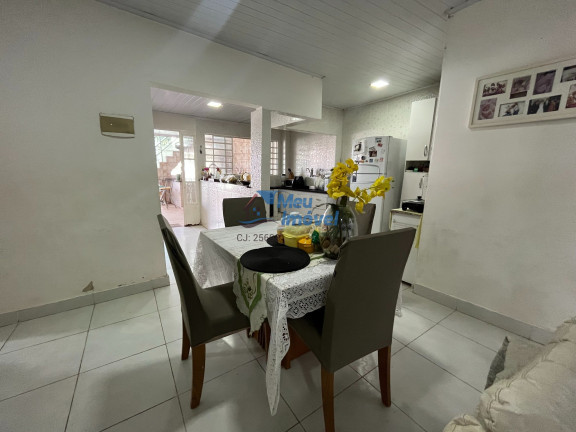 Imagem Casa com 2 Quartos à Venda, 100 m² em Candangolândia - Brasília Imagem Casa com 2 Quartos à Venda, 100 m² em Candangolândia - Brasília