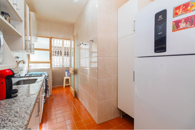 Imagem Apartamento com 2 Quartos à Venda, 67 m² em Teresópolis - Porto Alegre Imagem Apartamento com 2 Quartos à Venda, 67 m² em Teresópolis - Porto Alegre