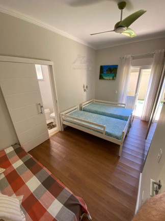 Imagem Casa com 5 Quartos à Venda, 340 m² em Alphaville - Santana De Parnaíba Imagem Casa com 5 Quartos à Venda, 340 m² em Alphaville - Santana De Parnaíba
