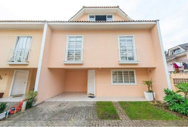 Casa com 3 Quartos à Venda, 140 m² em Boqueirão - Curitiba