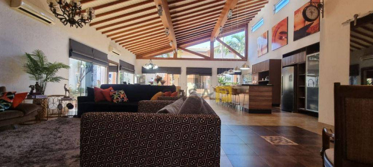Imagem Casa com 3 Quartos à Venda ou Locação, 600 m² em Praia Dos Namorados - Americana Imagem Casa com 3 Quartos à Venda ou Locação, 600 m² em Praia Dos Namorados - Americana