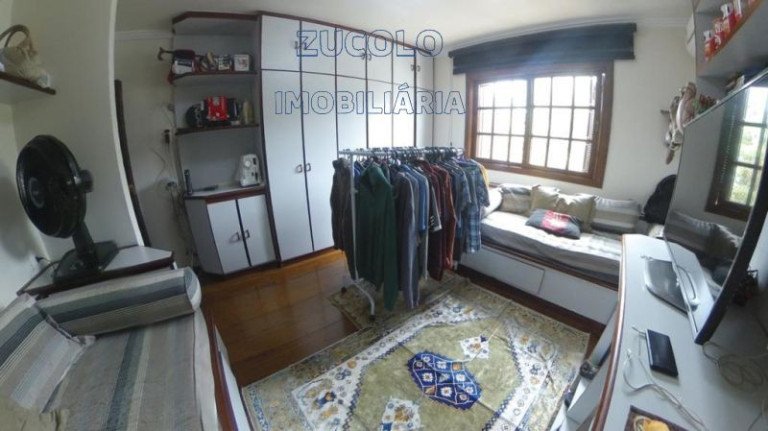 Imagem Sobrado com 2 Quartos à Venda, 220 m² Imagem Sobrado com 2 Quartos à Venda, 220 m²