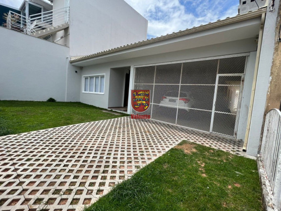 Casa com 3 Quartos à Venda, 395 m² em Estreito - Florianópolis
